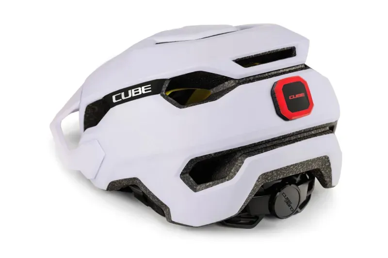Cube Helmet Stray in UV-3