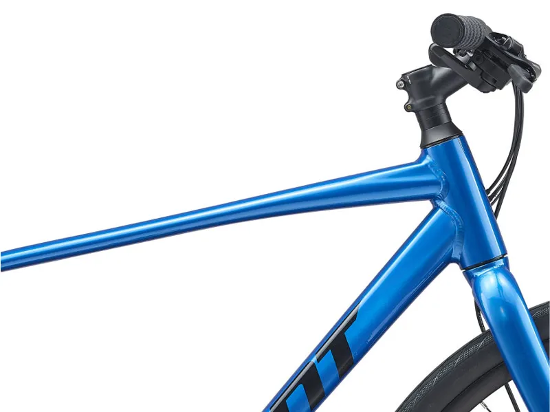 Giant Escape 3 Disc Hybrid Bike in Blue -6
