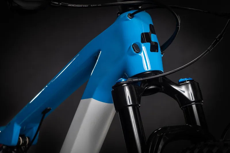 2021 Cube Ams 100 C68 Sl 29 Mountain Bike in White-1