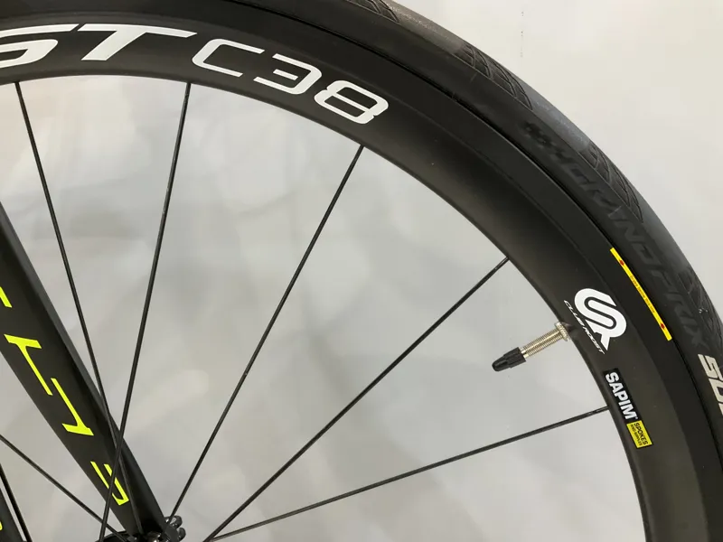 BASE Type RT Full Carbon Ultegra Road Bike 54cm in Black/Yellow Raw Carbon-6