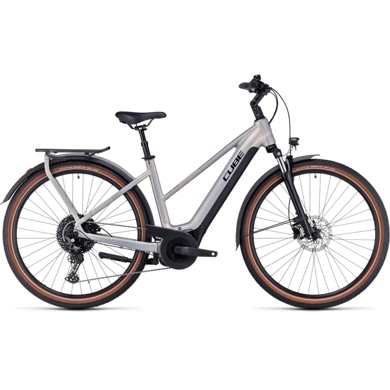 Cube Touring Hybrid Pro 625 Electric Bike in Pearlysilver/Black-2