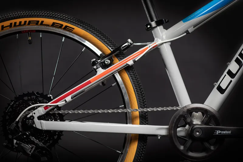 Cube Acid 240 SL 24in Kids Bike in Silver-4