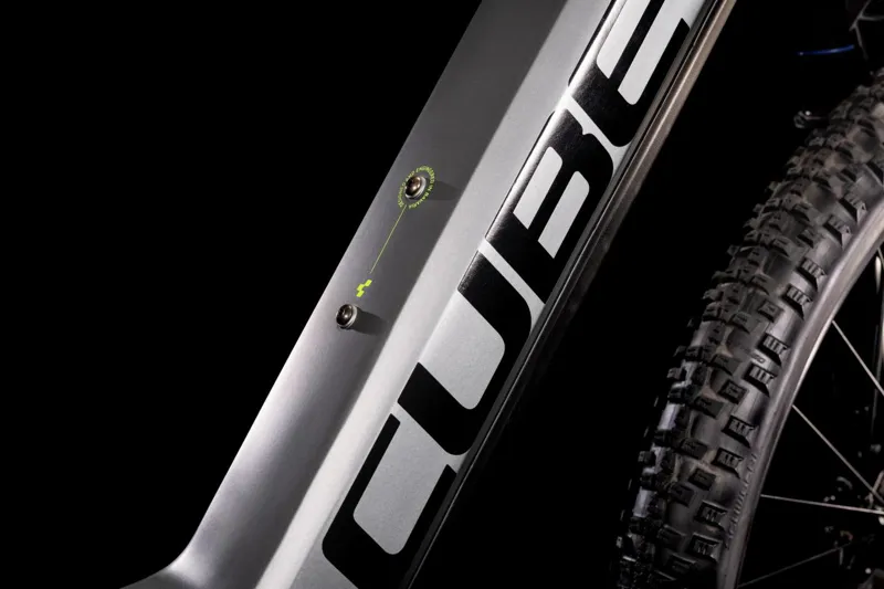 Cube Reaction Hybrid Pro 625 Electric Mountain Bike in Grey-4