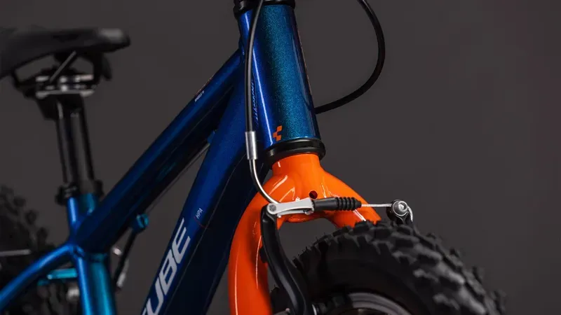 Cube Acid 160 Action Kids Bike in Actionteam-5