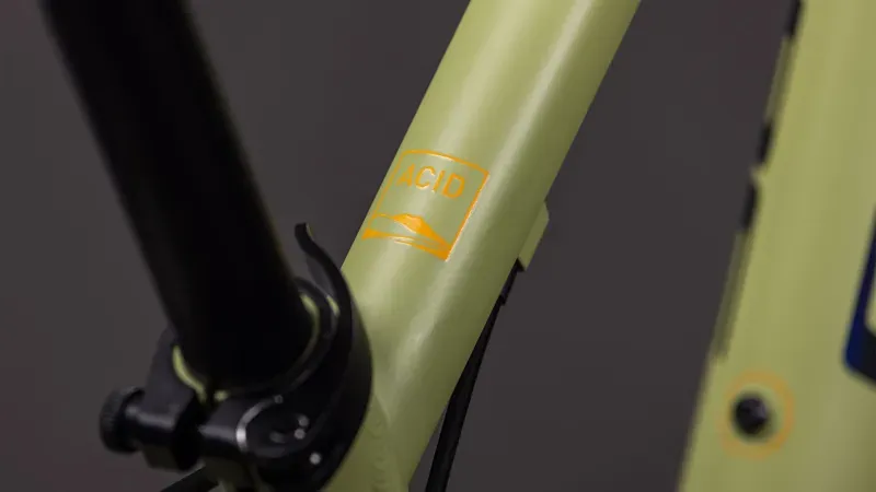 Cube Acid 240 FE Kids Bike in Light Olive/Orange-3