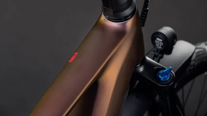 Cube Kathmandu Hybrid Pro 800 eHybrid Bike in Coal/Black-3