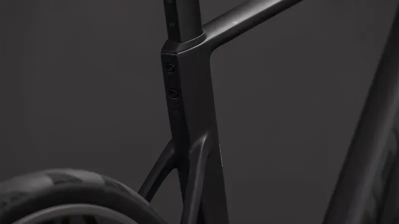 Cube Litening Air C:68X Race Road Bike In Blackline-3