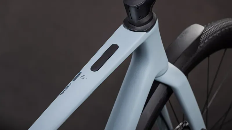 Cube Nuroad C:62 Pro FE Gravel Bike in Vulcan/Prism-2