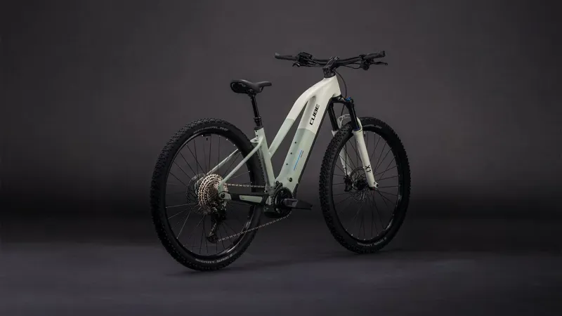 2026 Cube Reaction Hybrid Pro 800 E-MTB In Desertstone/Dried-3