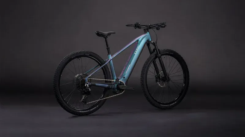 Cube Reaction Hybrid Race 800 E-MTB in Polar Light/Prism-1