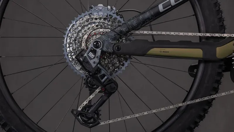 Cube Stereo Hybrid One44 HPC TM 800 E-MTB in Reed Green/Matrix-3