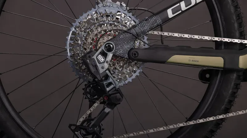 Cube Stereo Hybrid One77 HPC TM 800 E-MTB in Reed Green/Matrix-5