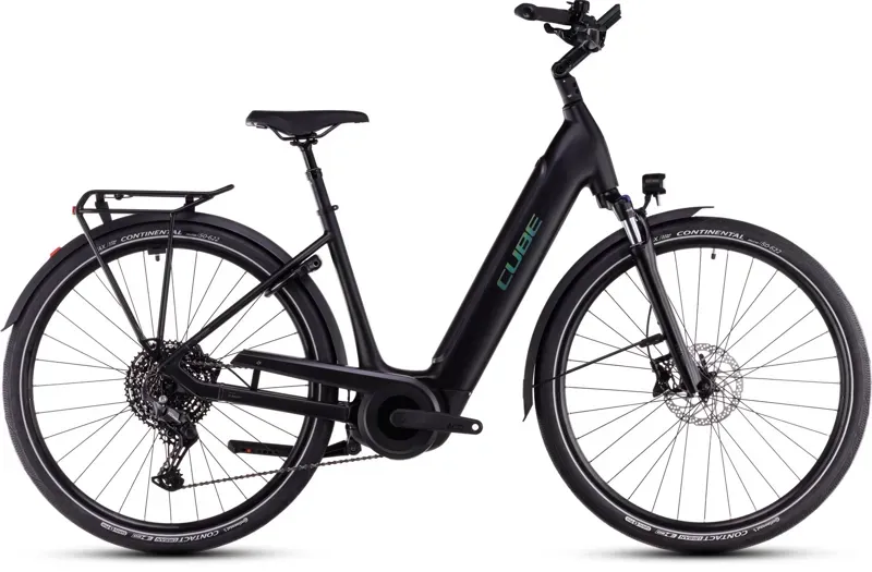 Cube Supreme Hybrid Pro 625 City E-Bike In Black/Spectral
