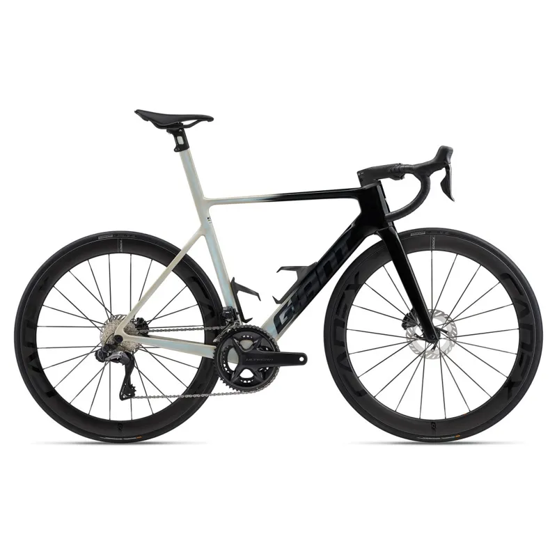2024 Giant Propel Advanced SL 1 Aero Road Bike in Black/Shoreline