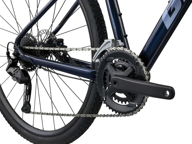 2025 Giant Roam 3 Gravel Bike in Ultra Navy-2