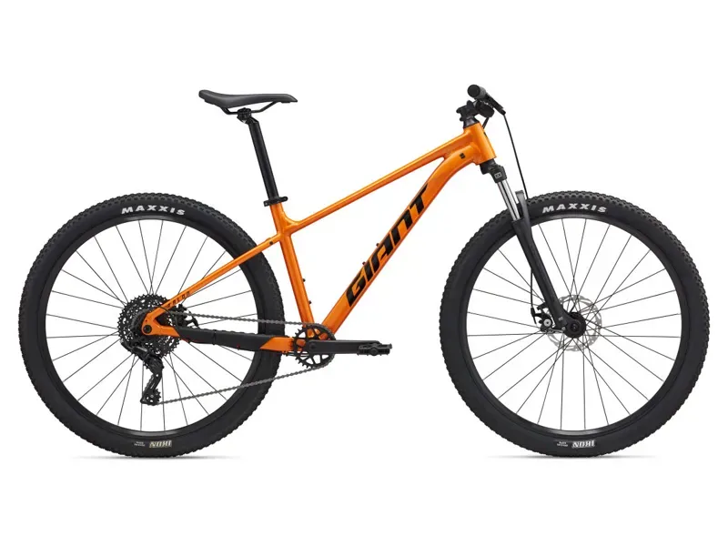 2025 Giant Talon 4 29 Mountain Bike In Radiant Orange