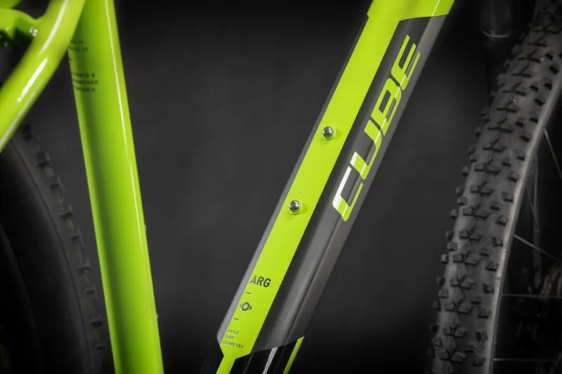 Cube Aim Pro Mountain Bike in Green-3