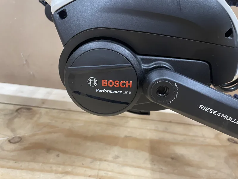 Riese and Muller Swing4 Automatic 43cm in Crystal White-4