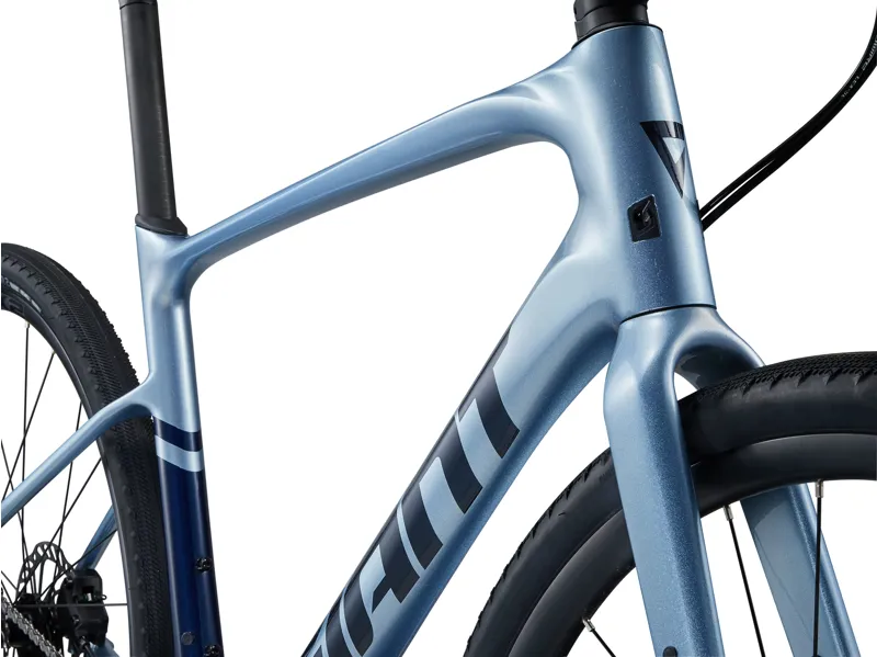 Giant FastRoad AR Advanced 2 in Silver-4