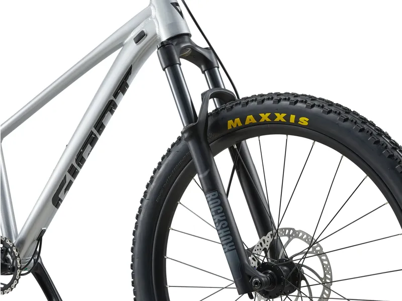 2025 Giant STP 26 FS Kids Bike In Quicksilver-2