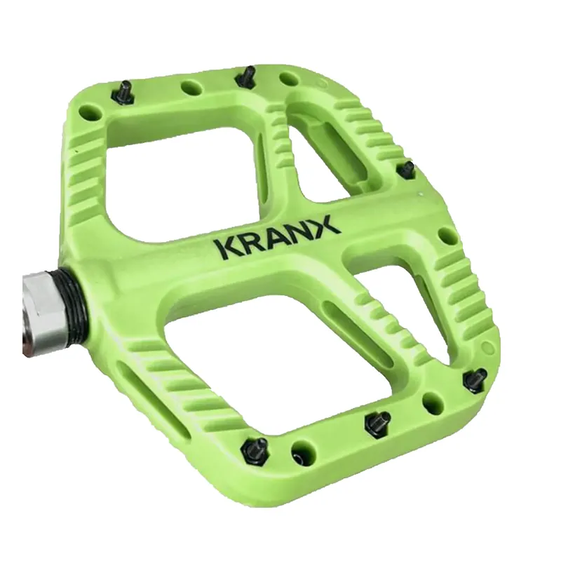 KranX Trail Bright Platform Pedal in GREEN