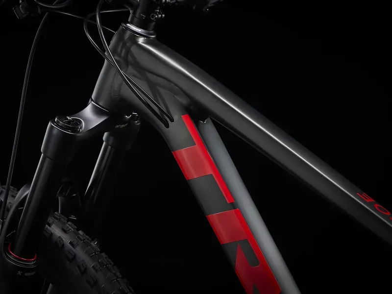 Trek Roscoe 8 Mountain Bike in Matt Black/Red - Size XS-9