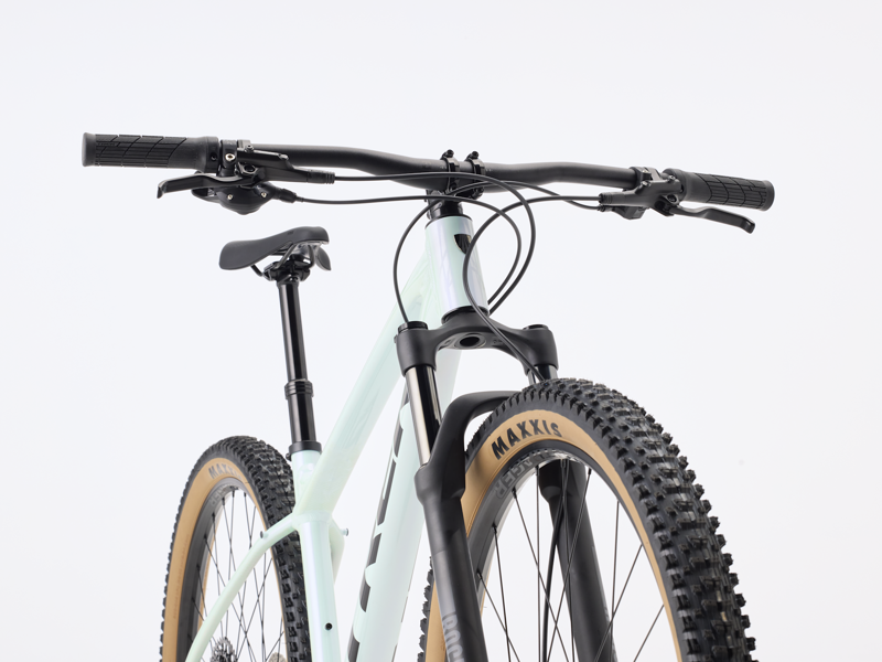 Trek Marlin 7 Mountain Bike in Magic Mint-3