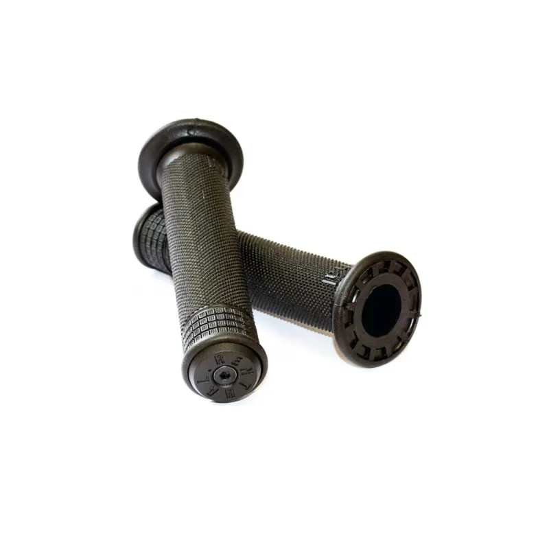 Renthal Ultra Tacky 135mm Push-On Bar Grips in Black