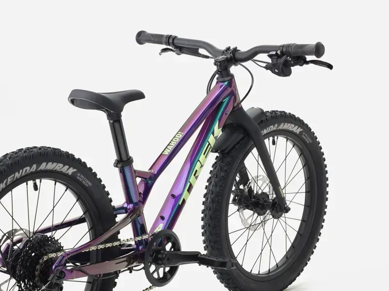 Trek Wahoo 20 Trail Kids Hybrid Bike in Emerald Iris-2